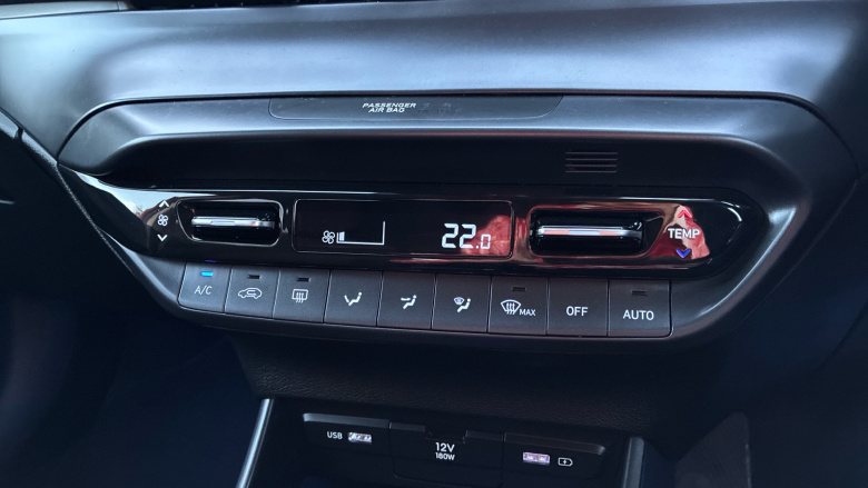 Hyundai BAYON 1.0 TGDi [120] 48V MHEV Premium 5dr DCT Petrol Hatchback